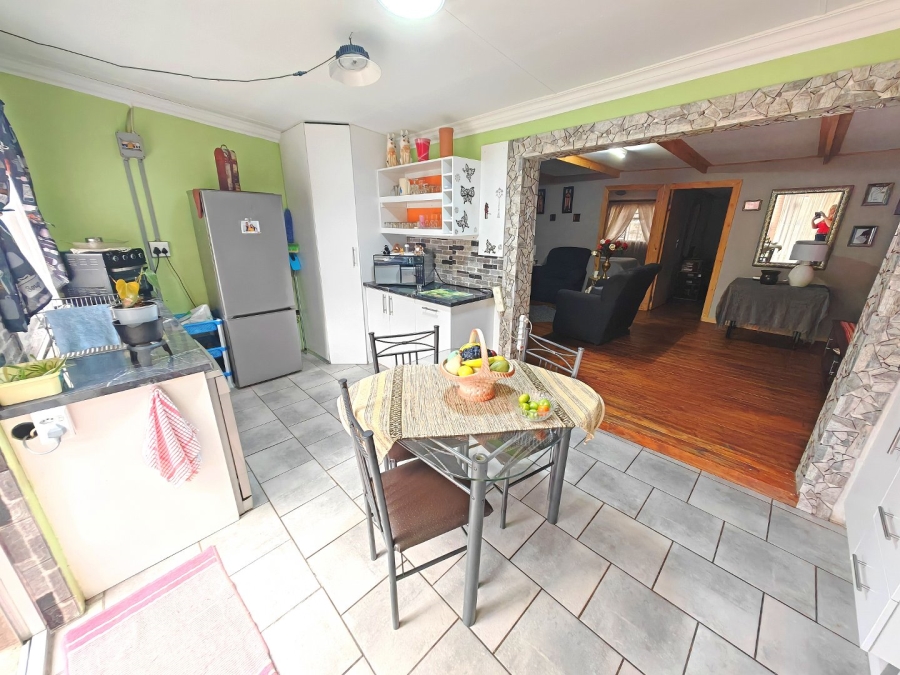 7 Bedroom Property for Sale in Bayswater Free State